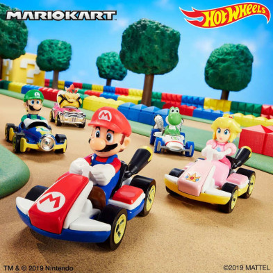 Caja coches Hot Wheels Mario Kart surtidos
